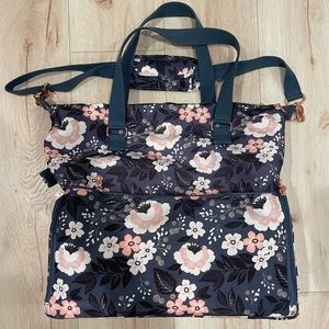 Sarah Wells Lizzy Floral Pump bag